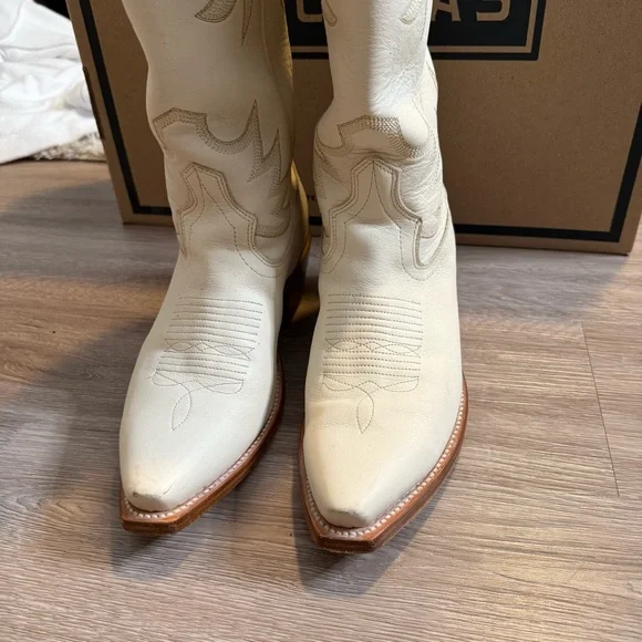 Tecovas Annie Bone Western Cowboy Boots - Picture 8 of 9